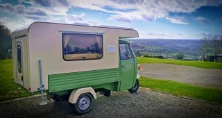 Steve Dawe - Piaggio Micro Camper