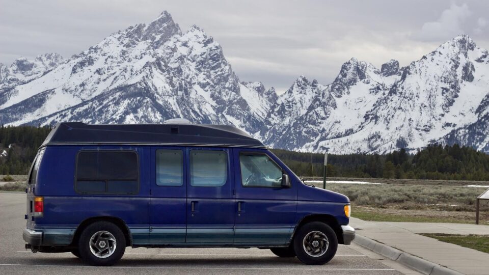 W1994 Ford Econoline E-150 Converted Van / Camper Van / Adventure Van!