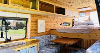 BEAUTIFUL MERCEDES SPRINTER CONVERSION – PERFECT FOR OUTDOOR ENTHUSIASTS!